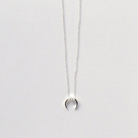 Sterling Silver Dainty Boho Crescent Horn Necklace - Picture 2 of 3